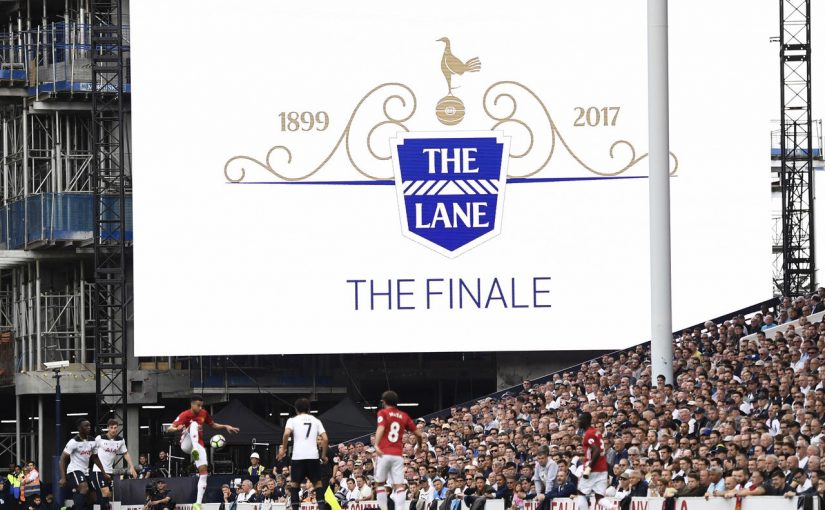 Tottenham Hotspur dengan White Hart Lane